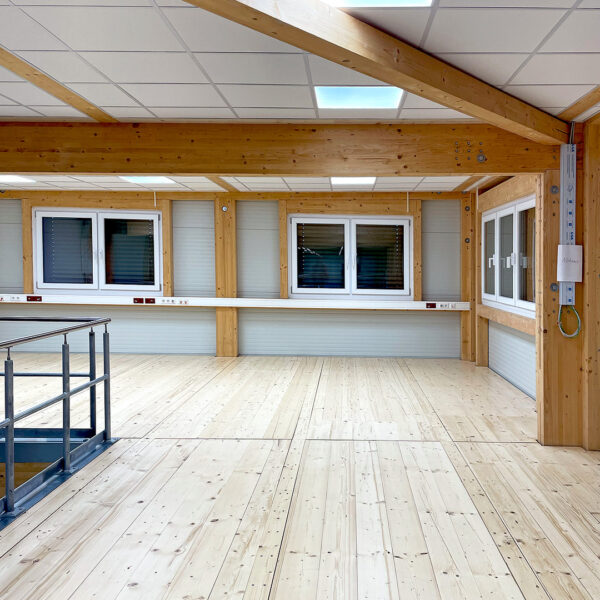 Innenansicht Obergeschoss Neubau Montagehalle