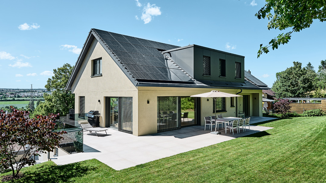Ansicht Einfamilienhaus Gartenseite