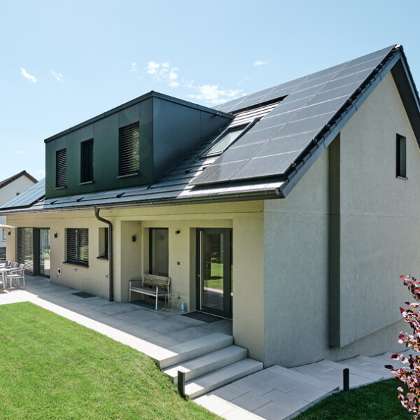 Ansicht Einfamilienhaus Gartenseite