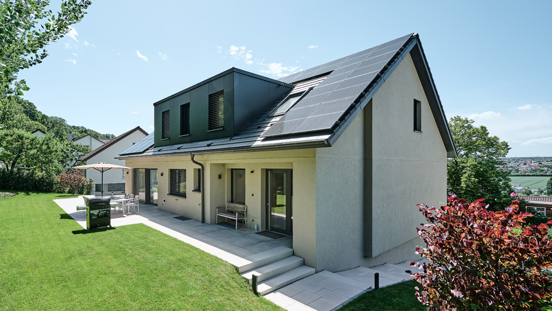 Ansicht Einfamilienhaus Gartenseite